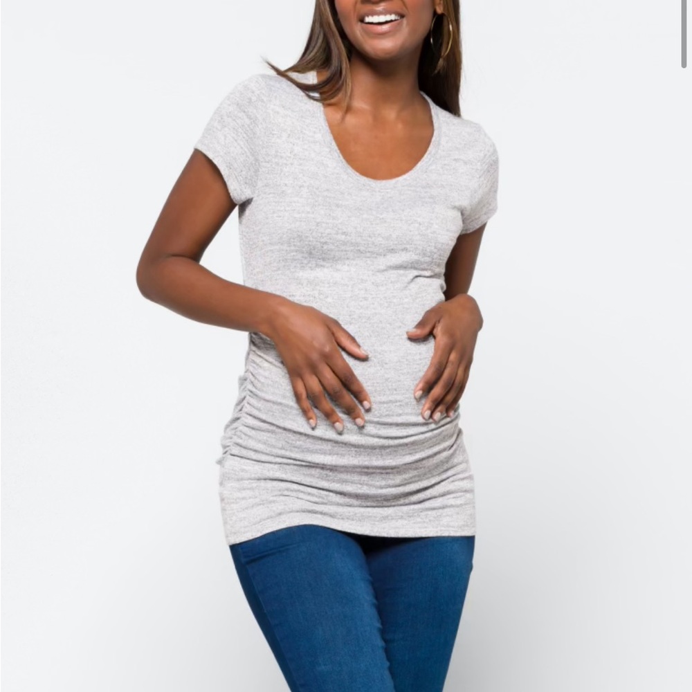 Market & Spruce Gray Fitted Ruched Short Sleeve Tee